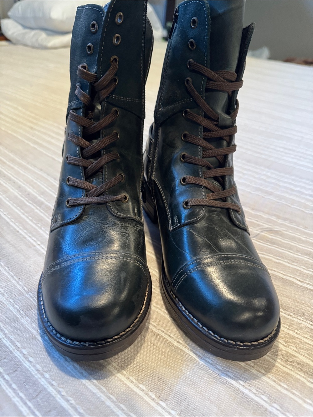 Taos Footwear Black Leather Lace-Up Ankle Booties with Brown Laces